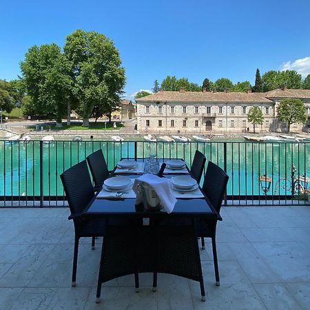 Time To Relax - La Terrazza Sul Lago Peschiera del Garda Eksteriør billede